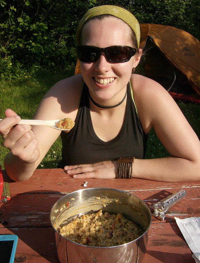 Backpacker's Pantry Spicy Thai Peanut Sauce - Image 13